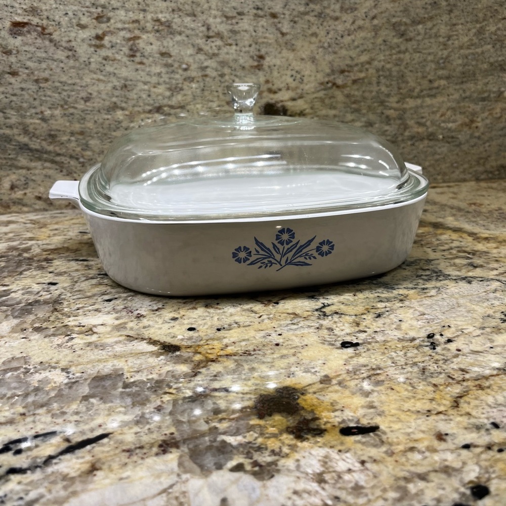 Corningware, Blue Cornflower Pattern, Cookware/Bakeware - Picture 3 of 15